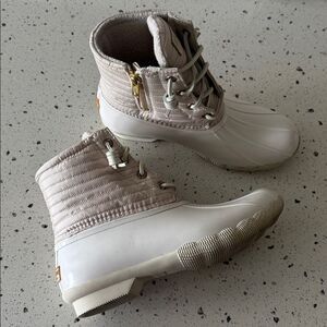 Sperry Cream Duck Rubber Rain Ankle Boots Outdoors Performance Casual Size 6 EUC